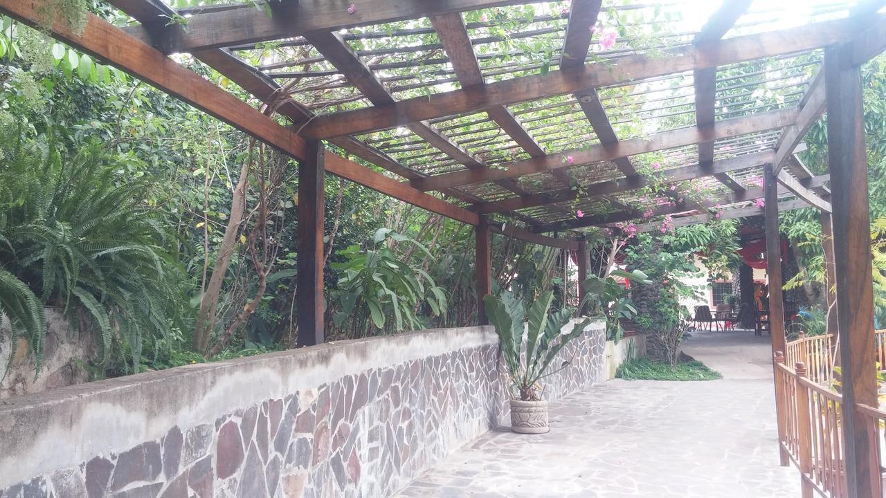 Apart Hotel Acuarious De Luis Esteli Exterior photo