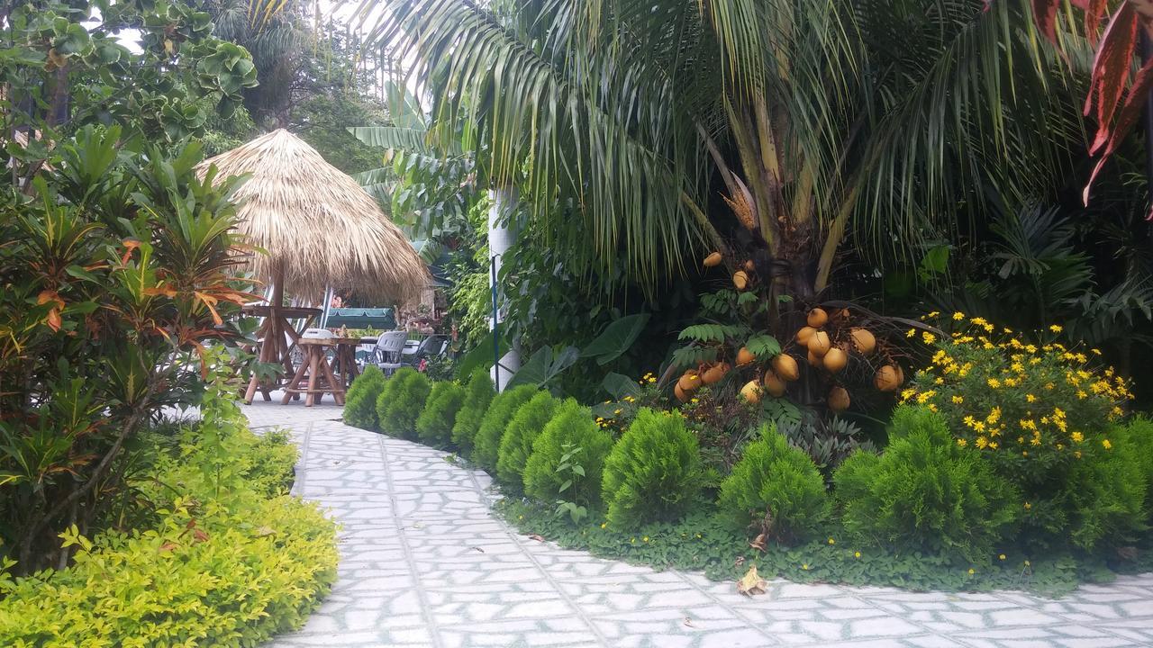 Apart Hotel Acuarious De Luis Esteli Exterior photo
