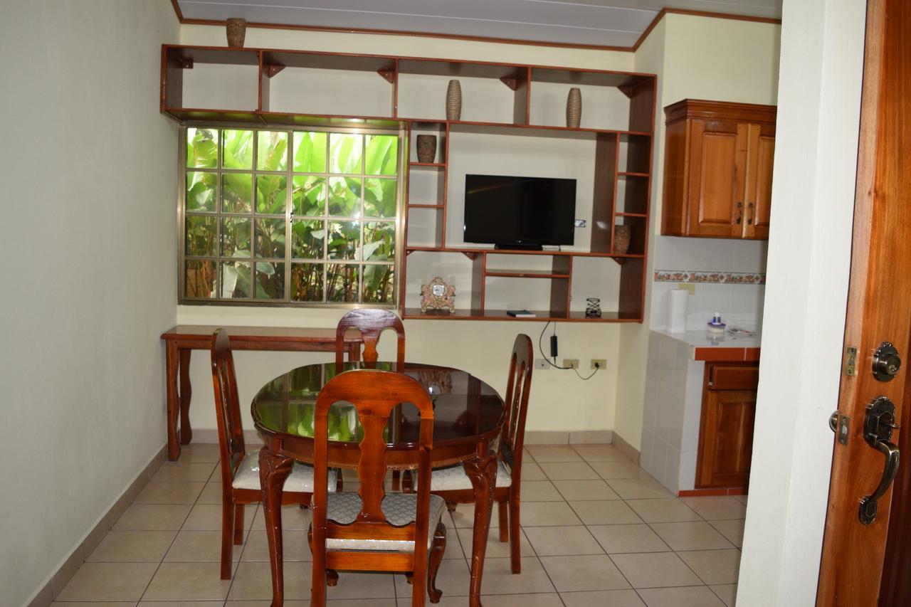 Apart Hotel Acuarious De Luis Esteli Exterior photo