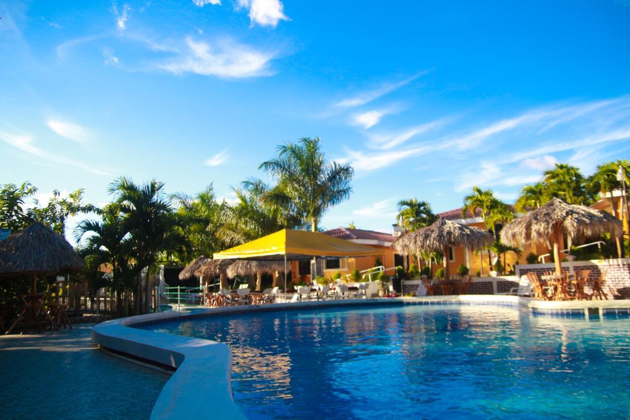 Apart Hotel Acuarious De Luis Esteli Exterior photo