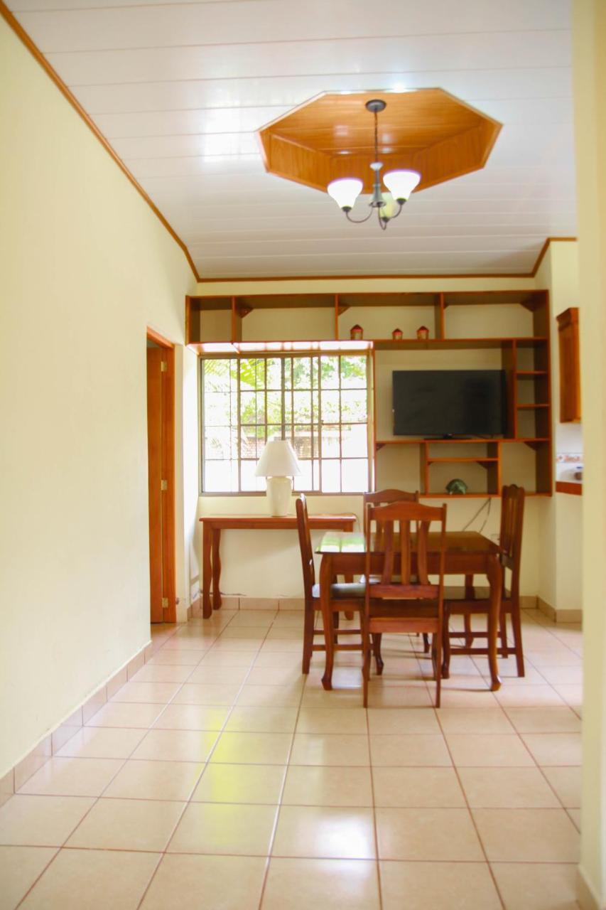 Apart Hotel Acuarious De Luis Esteli Exterior photo